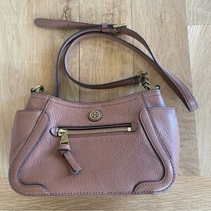 TORY BURCH beautiful tan crossbody bag